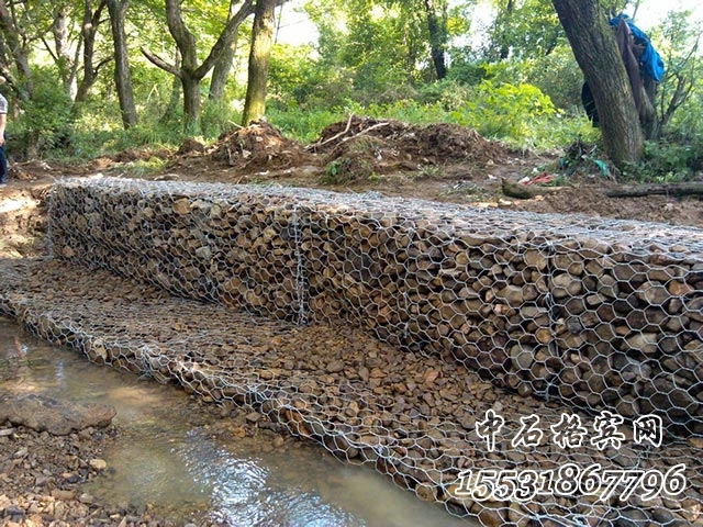 格賓網護岸